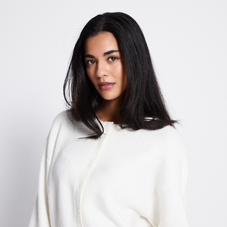 Fitted knit cardigan "Pebble"